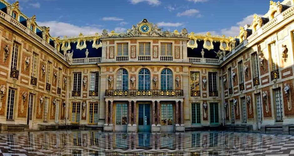 Versailles